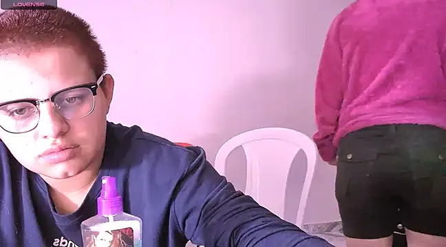 Snapshot of tatsumi_nao chatting on 12/06/24, 06:39 tatsumi nao online show from 12/06/24, 06:39