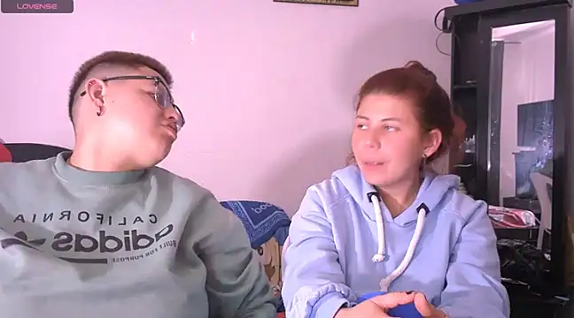 Snapshot of tatsumi_nao chatting on 12/21/24, 12:16 tatsumi nao online show from 12/21/24, 12:16