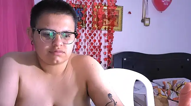 Snapshot of tatsumi_nao chatting on 03/02/25, 09:22 tatsumi nao online show from 03/02/25, 09:22