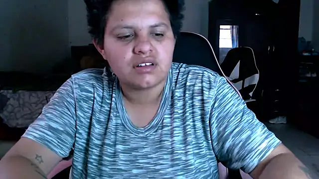 Snapshot of tatsumi_nao chatting on 09/23/25, 06:00 tatsumi nao online show from 09/23/25, 06:00