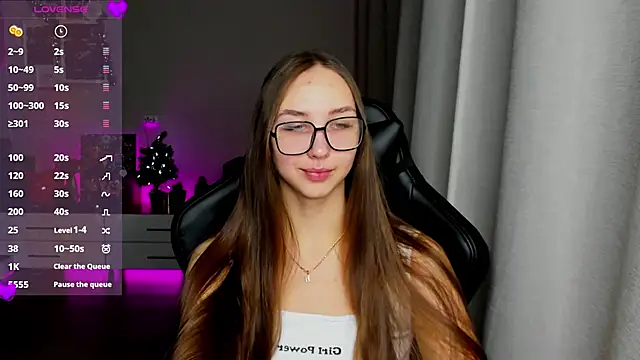 Sm0ly online show from 12/20/24, 02:08