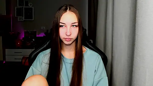 Sm0ly online show from 10/13/25, 02:00