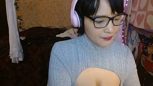 Snapshot of nomichuu chatting on 05/27/26, 05:26 nomichuu online show from 05/27/26, 05:26