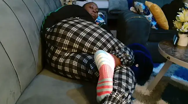 leslysexygirl online show from 03/22/25, 04:15