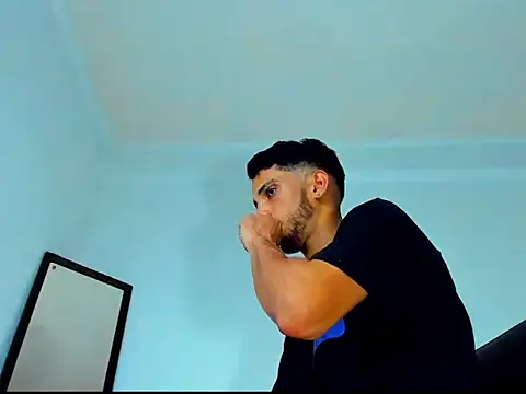 Snapshot of Gregory_hard chatting on 01/15/25, 12:15 Gregory hard online show from 01/15/25, 12:15