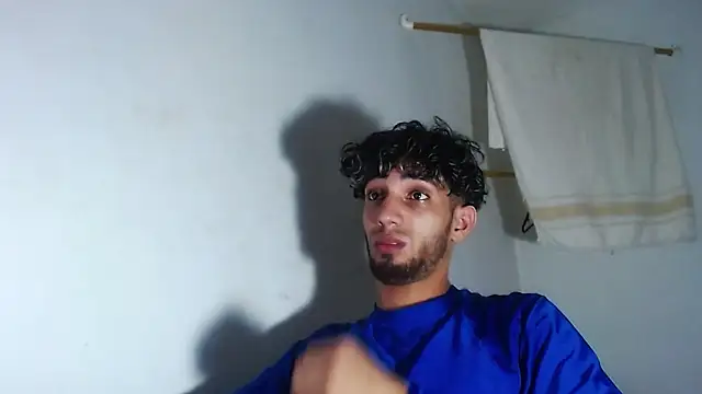 Snapshot of Gregory_hard chatting on 09/10/25, 06:13 Gregory hard online show from 09/10/25, 06:13