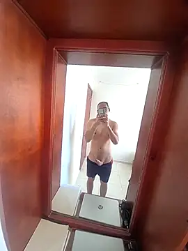 Snapshot of Juan2323hot chatting on 09/17/25, 01:57 Juan2323hot online show from 09/17/25, 01:57