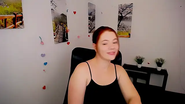 Sun Alexia online show from 10/14/25, 01:01