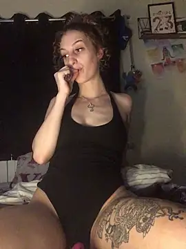 indie-rayne online show from 12/12/24, 05:37