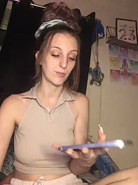 indie-rayne online show from 12/16/24, 09:31
