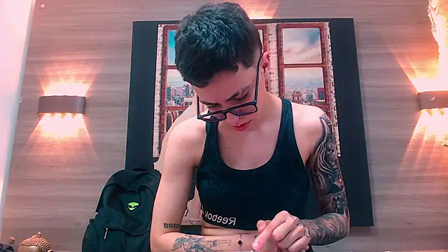 Cutie Shy  online show from 11/26/25, 06:42