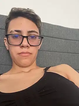 Cutie Shy  online show from 02/20/26, 04:51