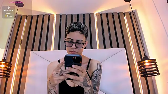 Cutie Shy  online show from 03/03/26, 06:58