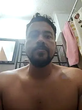 LatinMar online show from 10/14/25, 01:23