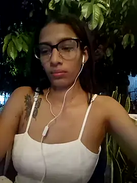 lily sk online show from 02/10/25, 12:08