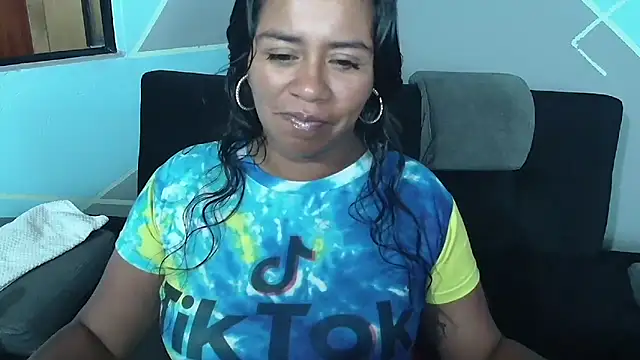 Snapshot of saggil23 chatting on 09/26/25, 08:51 saggil23 online show from 09/26/25, 08:51