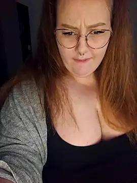  Julie x online show from 12/19/24, 04:46