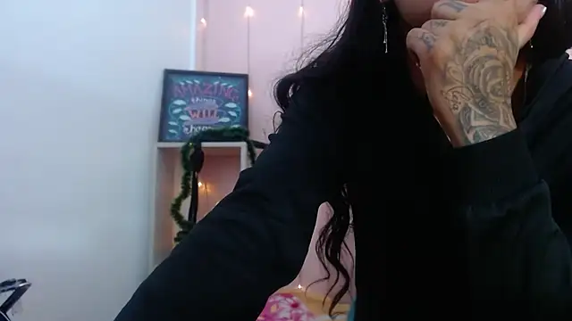 camilawilliams707rs online show from 04/24/26, 12:24