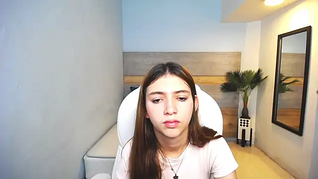 Snapshot of liseth_fox chatting on 12/06/24, 07:45 liseth fox online show from 12/06/24, 07:45