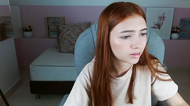 Snapshot of liseth_fox chatting on 12/31/24, 05:07 liseth fox online show from 12/31/24, 05:07