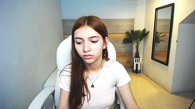 Snapshot of liseth_fox chatting on 01/09/25, 08:11 liseth fox online show from 01/09/25, 08:11