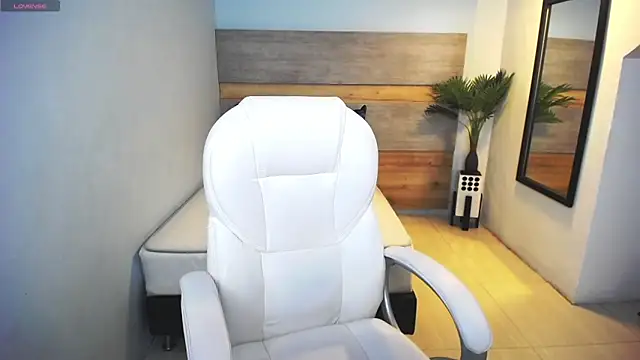 liseth fox online show from 03/11/25, 08:31