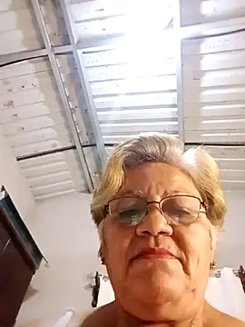 Madrastrahot69 online show from 10/15/25, 02:55