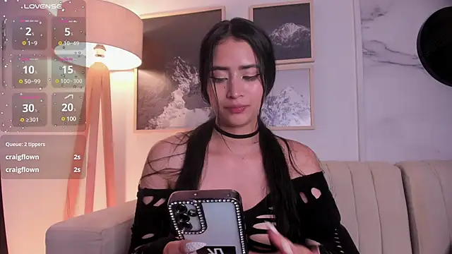 lara madisson online show from 03/09/25, 05:22