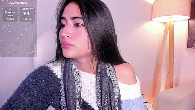 lara madisson online show from 03/19/25, 04:36