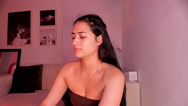 lara madisson online show from 02/19/26, 05:14