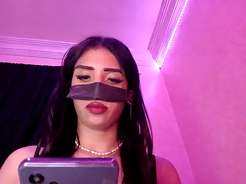 ---sophia--- online show from 10/01/25, 07:20