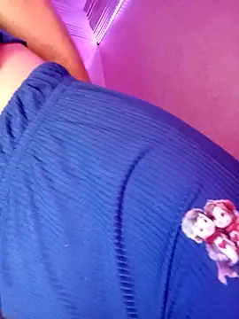 ---sophia--- online show from 10/31/25, 12:06