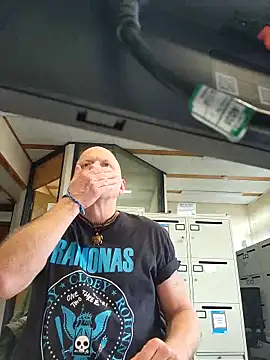 Alwaysreadysex69 online show from 03/16/26, 02:32