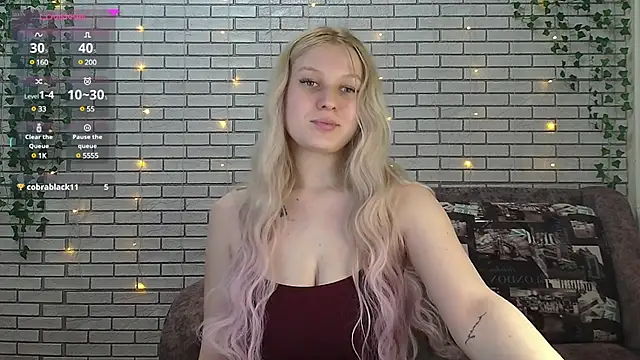 EmiliaDuchess online show from 12/04/24, 02:26