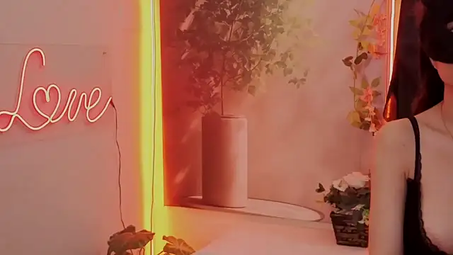 sexybaby22111 online show from 03/21/25, 08:50