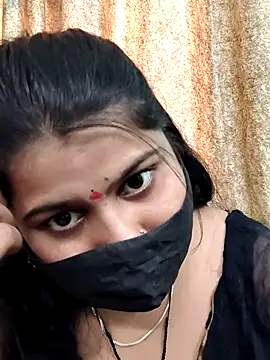 Hotty-simran online show from 11/22/25, 04:22