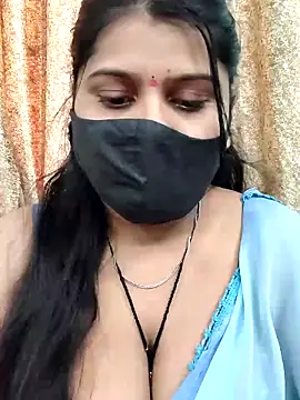 Hotty-simran online show from 12/04/25, 04:44