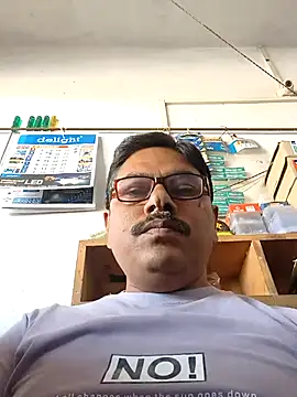 Srmotrs online show from 04/15/26, 11:39