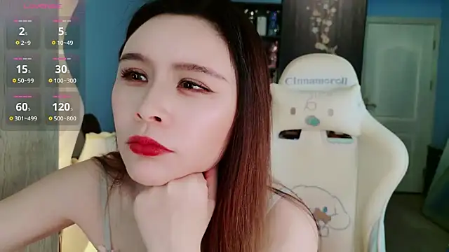Snapshot of HU131452 chatting on 05/06/26, 09:31 HU131452 online show from 05/06/26, 09:31