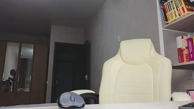 Marietta Castro online show from 02/28/26, 04:30