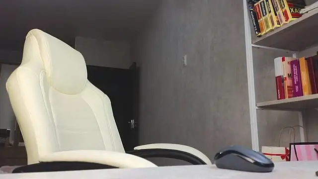 Marietta Castro online show from 03/05/26, 04:25