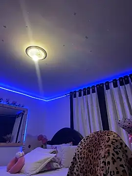 touchm cockhard online show from 11/14/25, 03:49