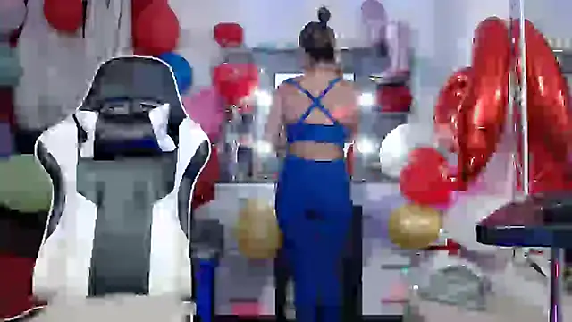 sexy bunny hot online show from 02/25/25, 04:35