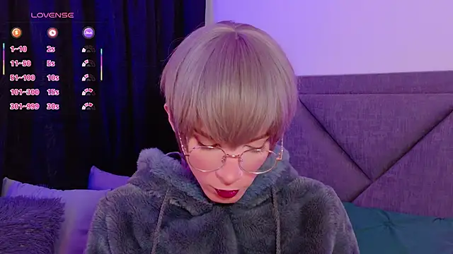 Sammy Russell online show from 09/28/25, 07:14