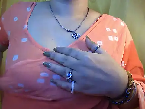 LOVERIAKOL online show from 03/24/26, 08:41