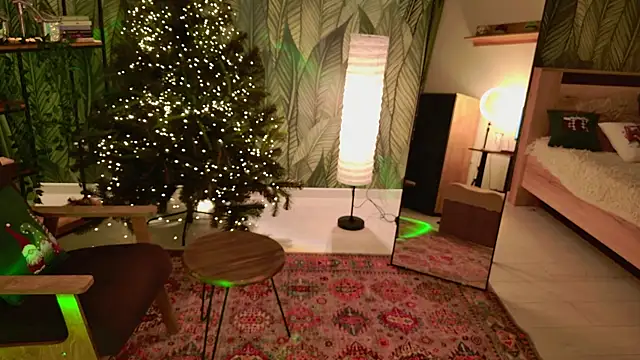 Elsie Ginger online show from 12/26/24, 02:12