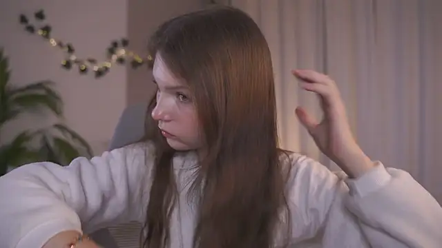 CindyGarrison online show from 10/16/25, 01:50