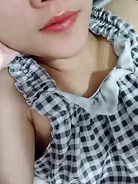 Snapshot of Sexyass13 chatting on 10/08/25, 05:54 Sexyass13 online show from 10/08/25, 05:54