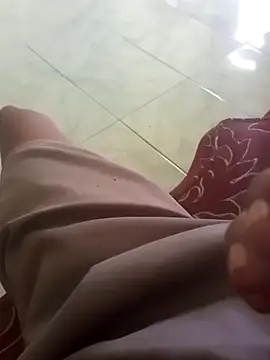 Zeaamanda16 online show from 03/17/26, 05:33