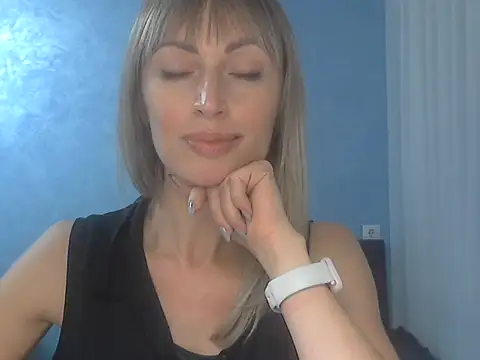 EffectMaya online show from 10/25/25, 03:18